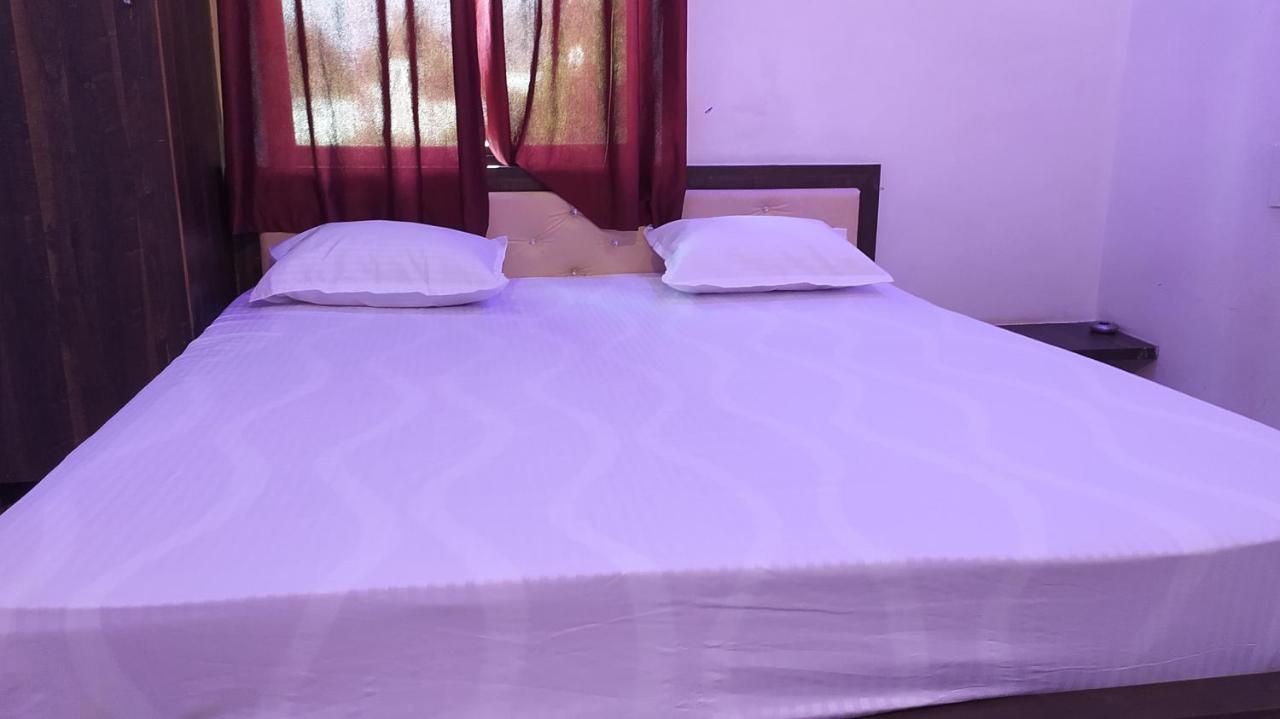 Hotel Heaven Hill Pushkar Ngoại thất bức ảnh